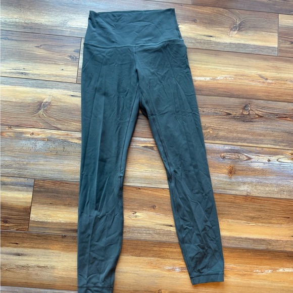 Lululemon align leggings size 4 - Picture 2 of 3
